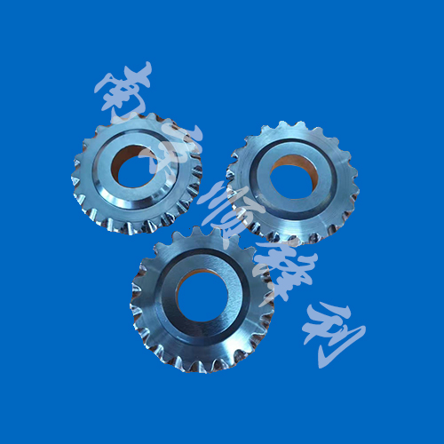 ���y����